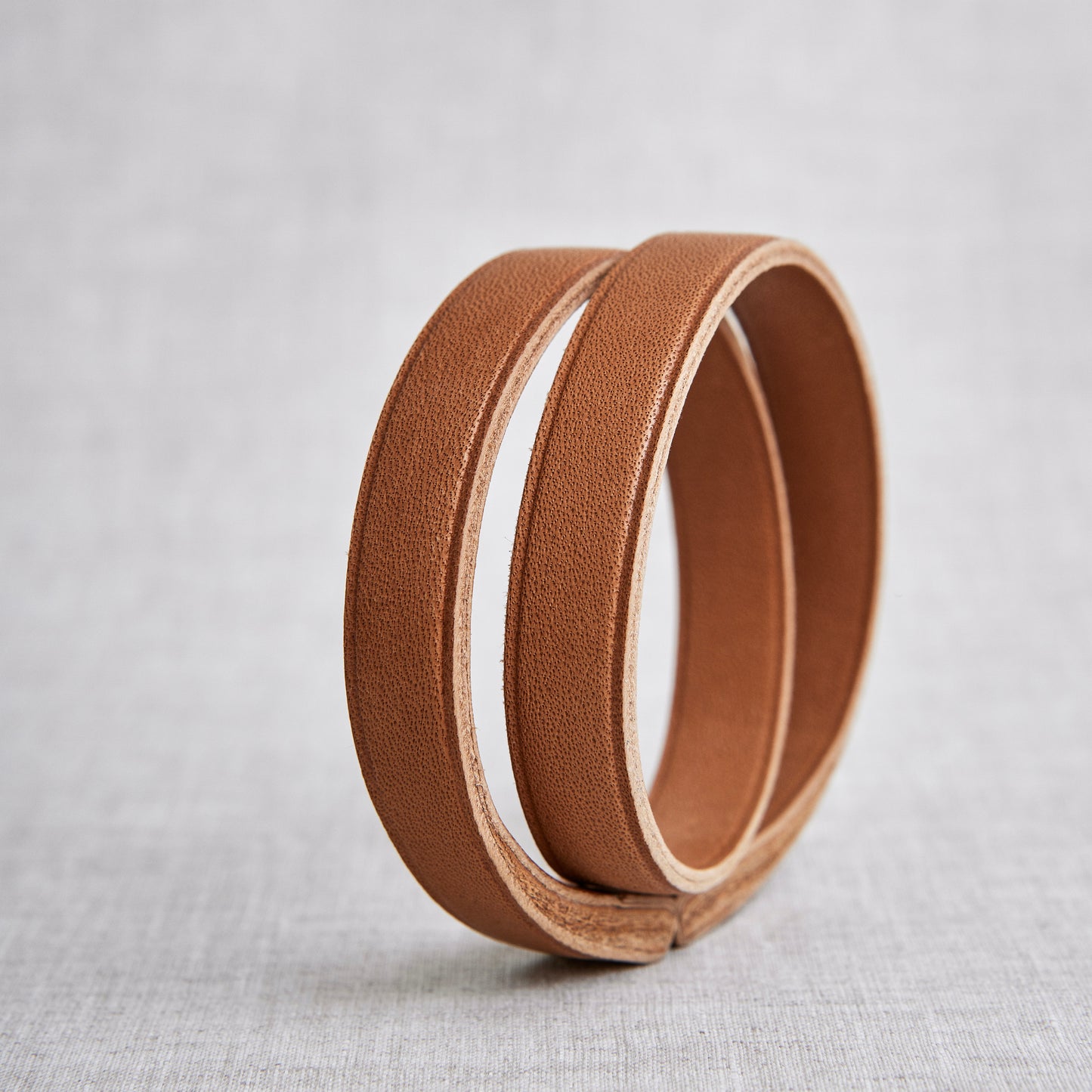 bracelet double tour en cuir naturel